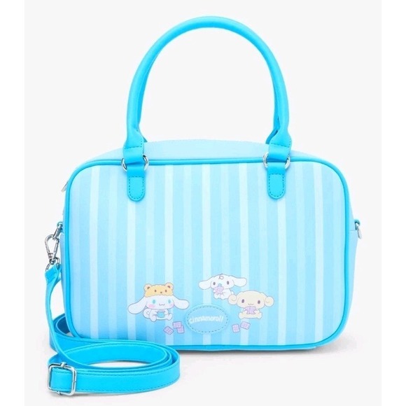 NEW Her Universe Cinnamoroll Friends Pin Collector Handbag Crossbody And WALLET - Picture 4 of 10